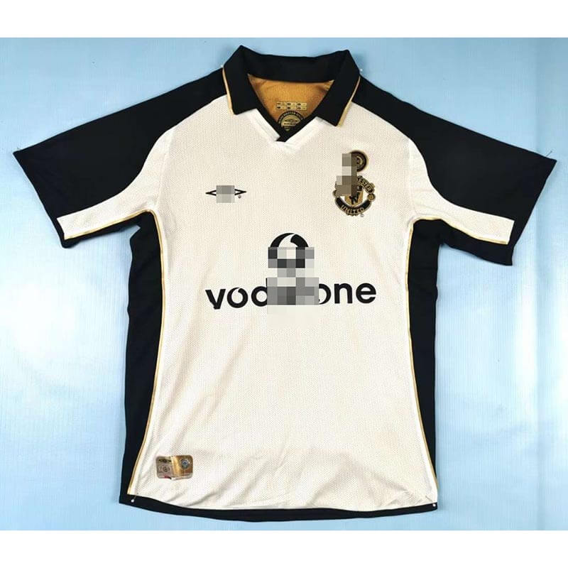 Manchester United 100th Aniversario Edición Retro 2001/02