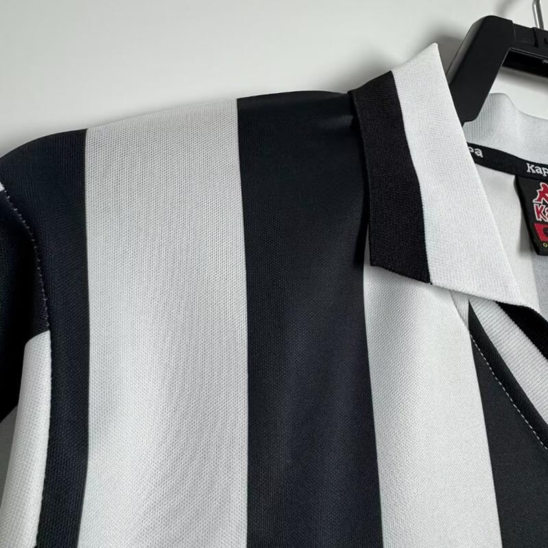 Camiseta Juventus Retro 95/96 Home