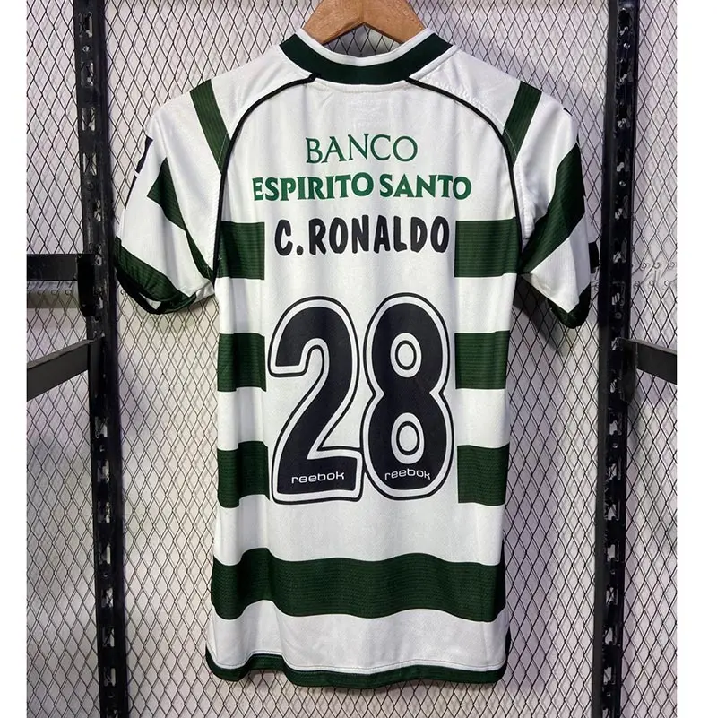 Camiseta C.RONALDO 28 Lisboa retro 2002/03 Home