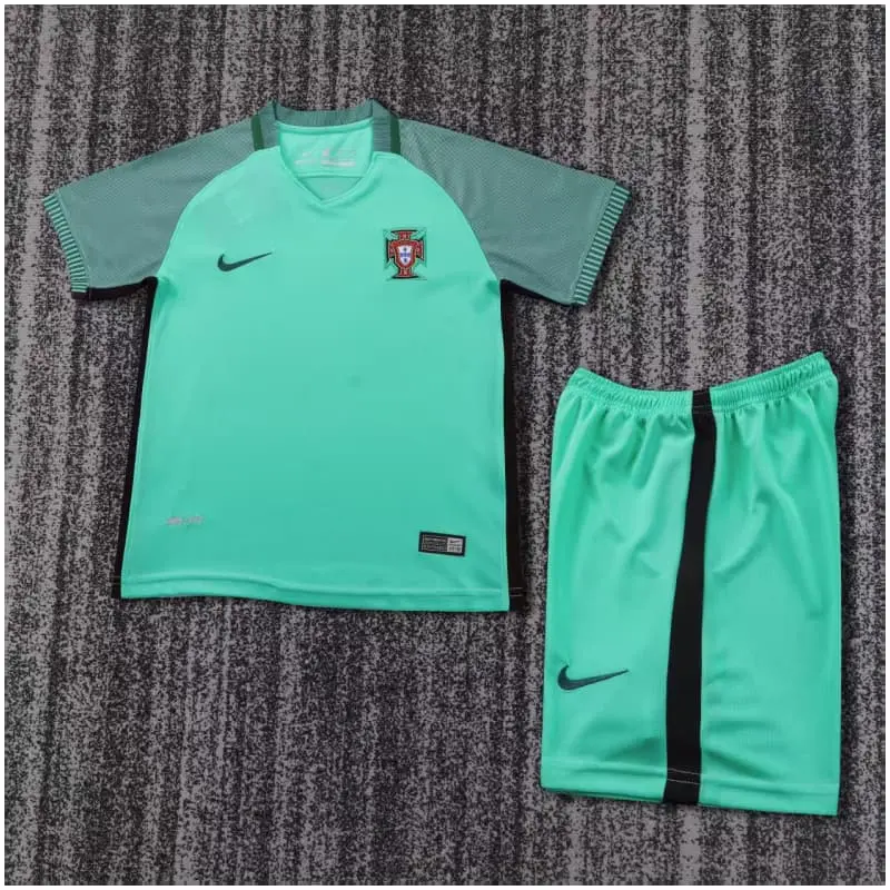 Camiseta Portugal Retro 2016 Away Niño Kit