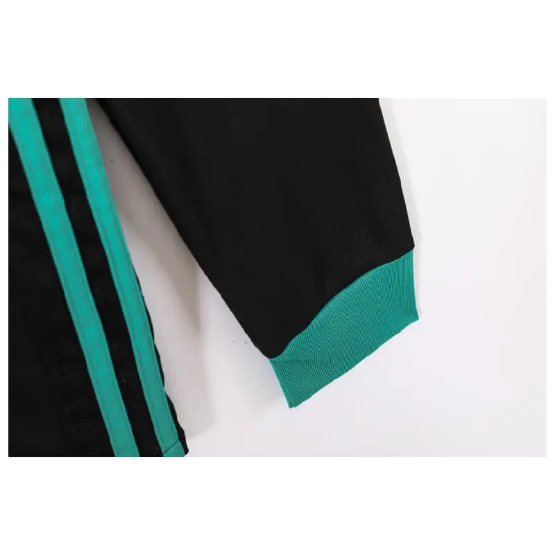 Camiseta Real Madrid Retro 2017/18 Away ML