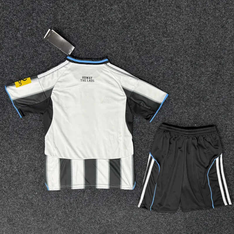 Camiseta Newcastle United 1ª Equipación 2025/2026 Negro/Blanco Niño Kit