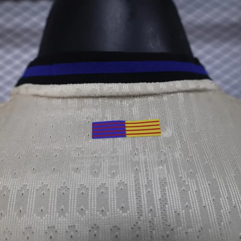 Camiseta Barcelona 2025/2026 Especial Amarillo (EDICIÓN JUGADOR)