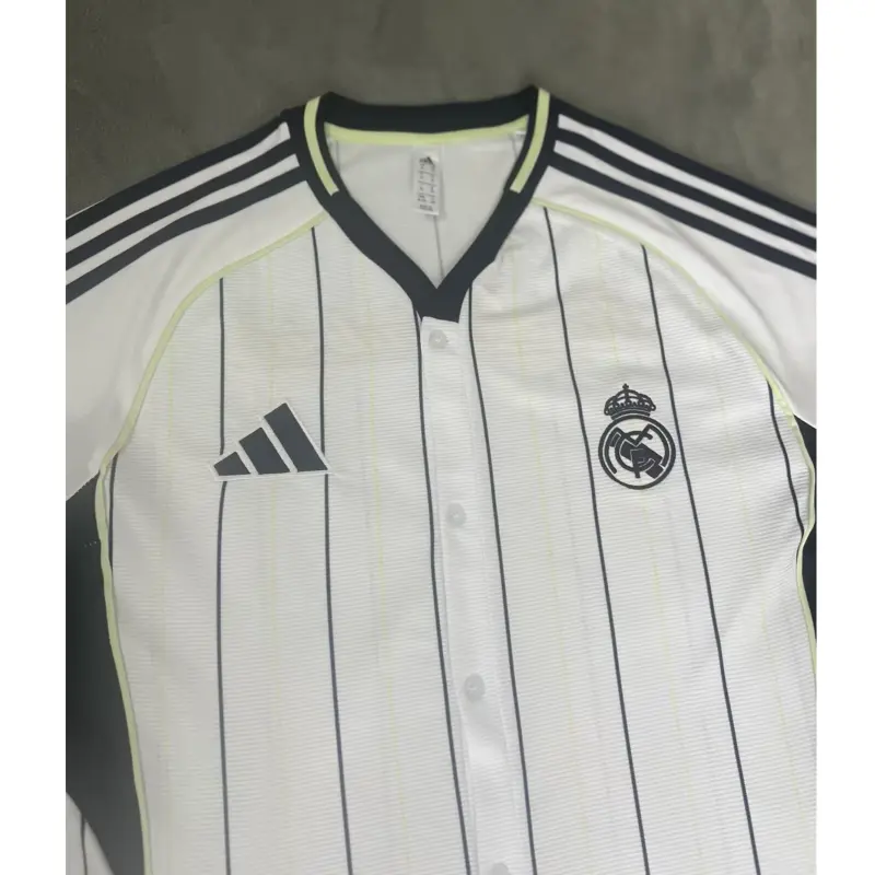 Camiseta Real Madrid 2025/2026 Baseball Shirt Blanco/Azul Marino