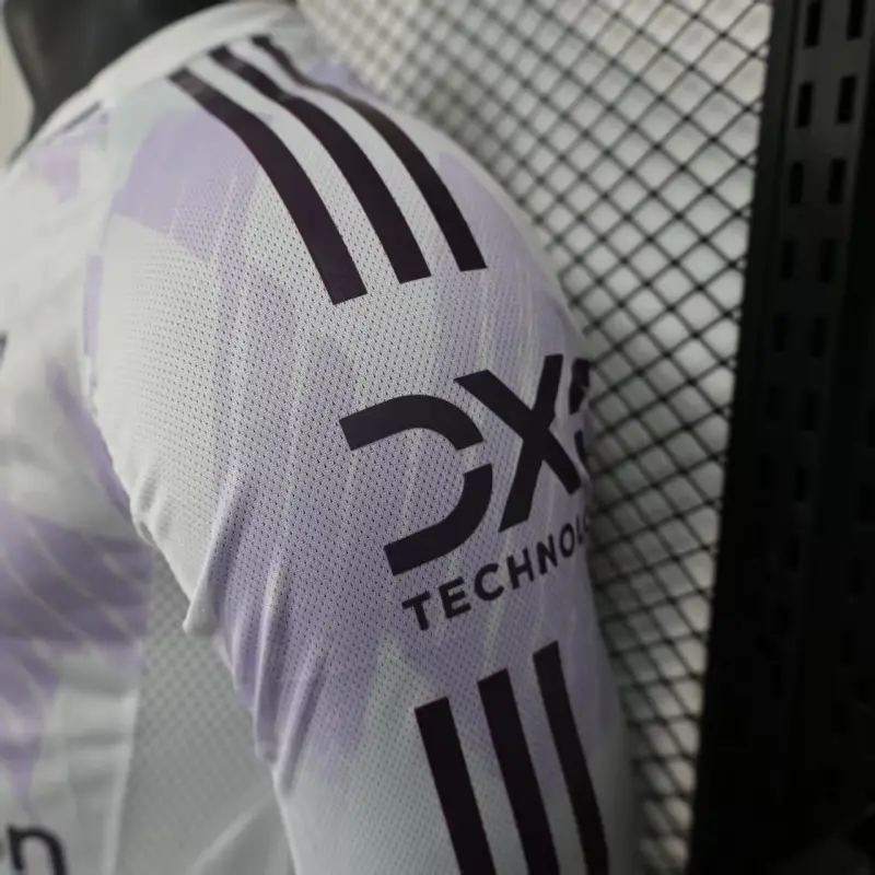 Camiseta Manchester United 2025/2026 Away ML Blanco (EDICIÓN JUGADOR)