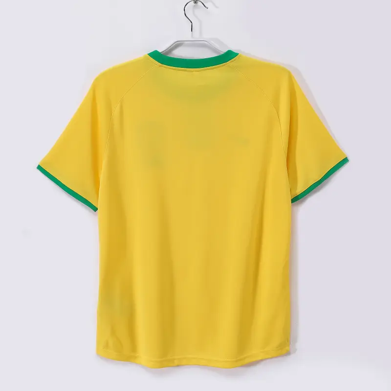 Camiseta Brasil 2000 Home Retro Amarillo