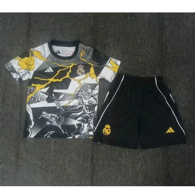 Camiseta Real Madrid x Marvel 2025/2026 Edición Especial Niño Kit