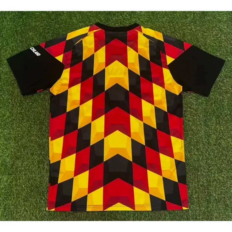 Camiseta Alemania 2026 Pre-Match Negro/Rojo/Dorado