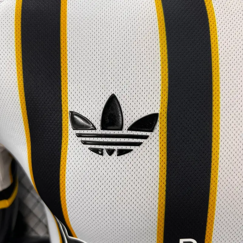 Camiseta Boca Juniors 2026/2027 Edición Especial Blanco/Negro (EDICIÓN JUGADOR)