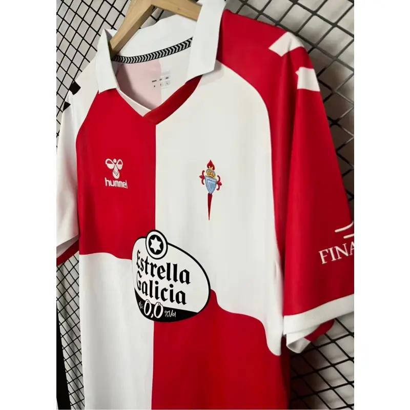 Camiseta Celta de Vigo 2026/2027 Rojo/Blanco Versión Retro