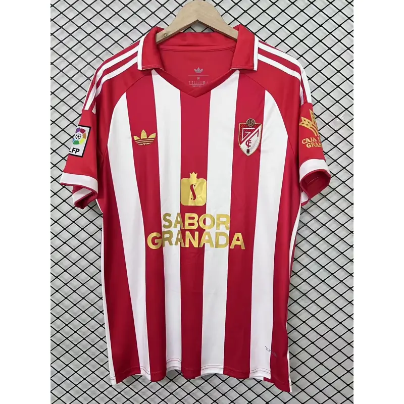 Camiseta Granada 2026/2027 Rojo/Blanco Versión Retro