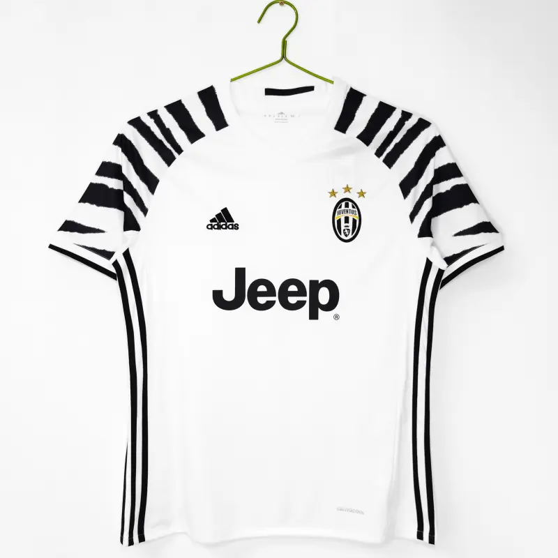 Camiseta Juventus Third Retro 2016/17 Blanco