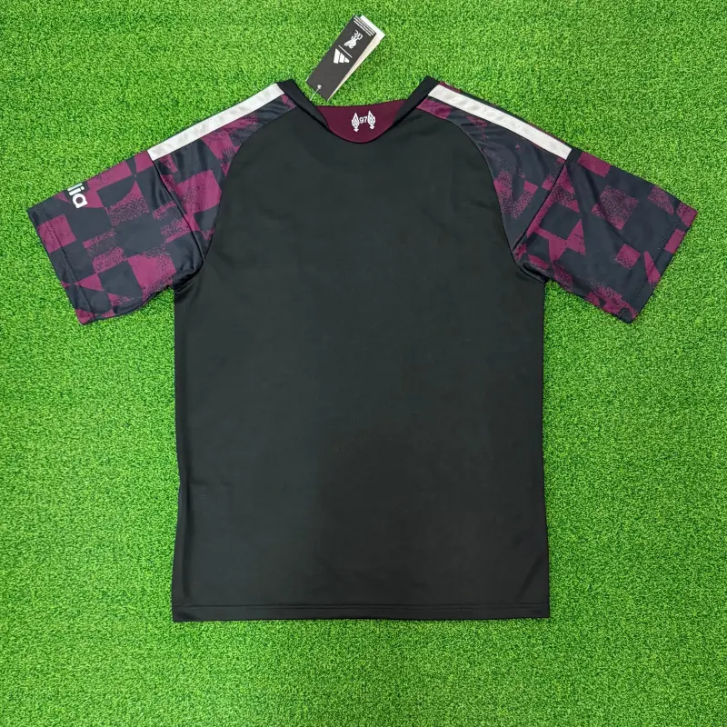 Camiseta Liverpool Third 2026/2027 Negro/Rojo Oscuro