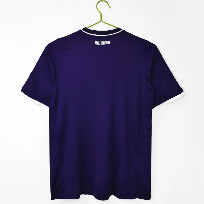 Camiseta Real Madrid Third Retro 2010/11 Morado