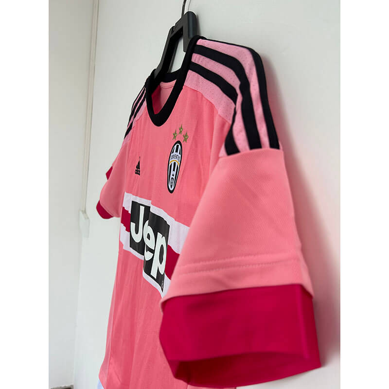 Camiseta Juventus Retro 2015/16 Away
