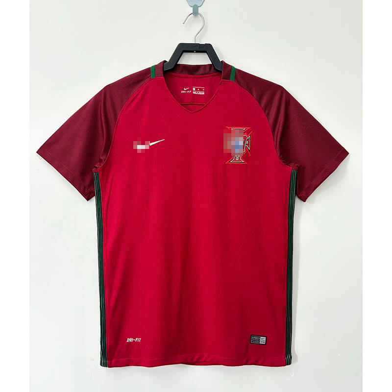 Camiseta Portugal Retro 2006 home